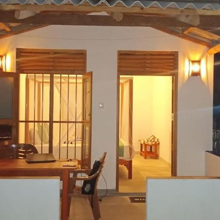 Hriketiya White Villa 迪克韦勒 外观 照片